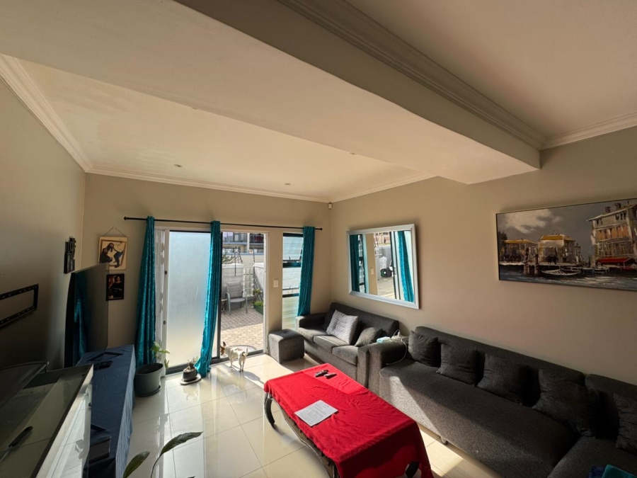 2 Bedroom Property for Sale in Parklands Western Cape